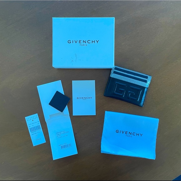 Givenchy Card Holder 100% Lamb Skin - Picture 1 of 9